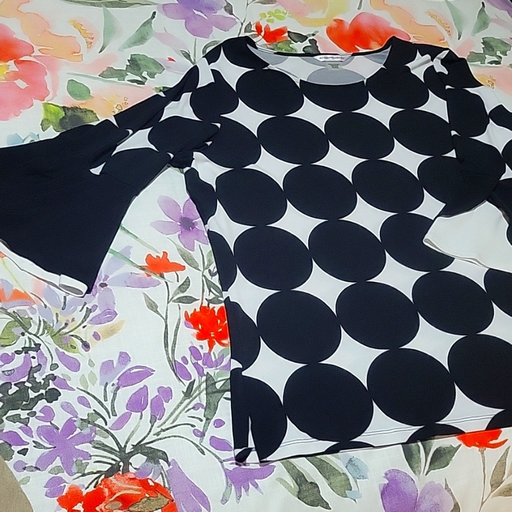 Ladies shirt allison  daley.